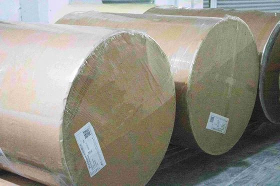 การปล่อย Liner Kraft Jumbo กระดาษพิมพ์ม้วน 80u ความหนาผิว กระดาษชนิดเซลล์